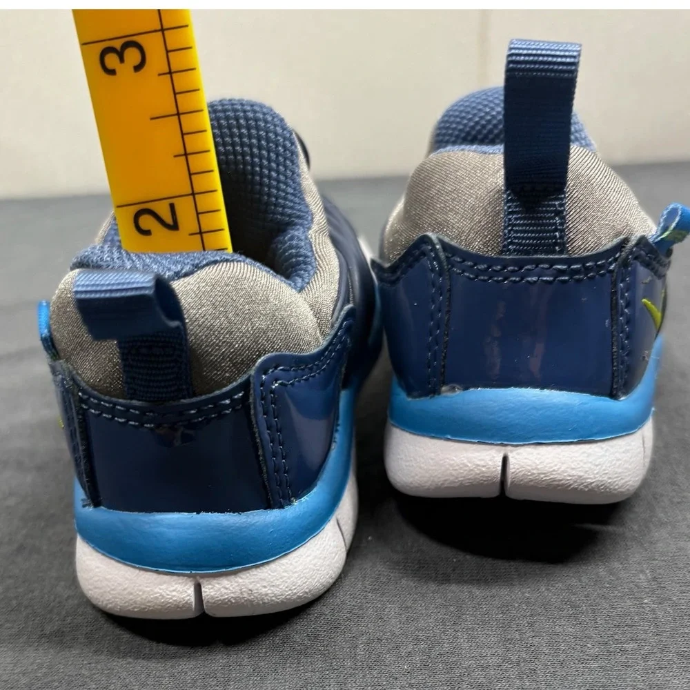 Nike Unisex Toddler Dynamo Free Blue Grey Synthetic 3C Athletic Slip On Sneaker